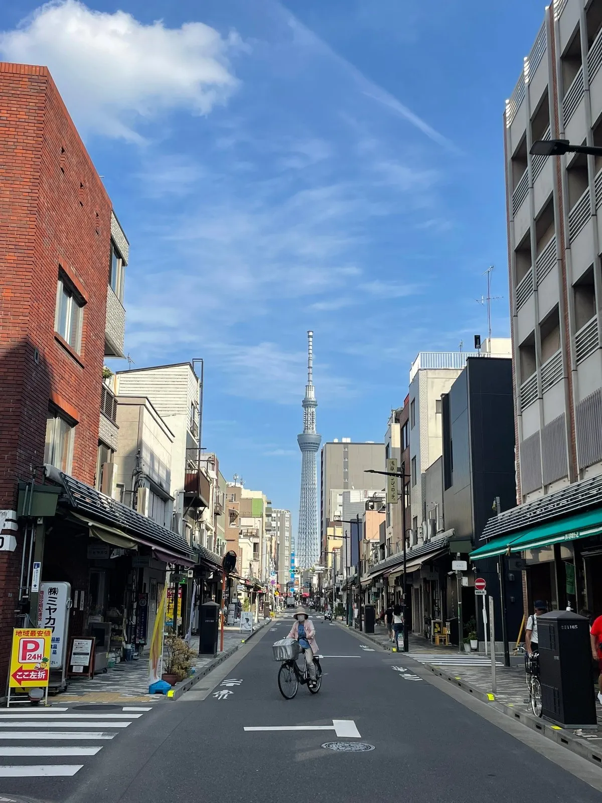 Бабка колесит