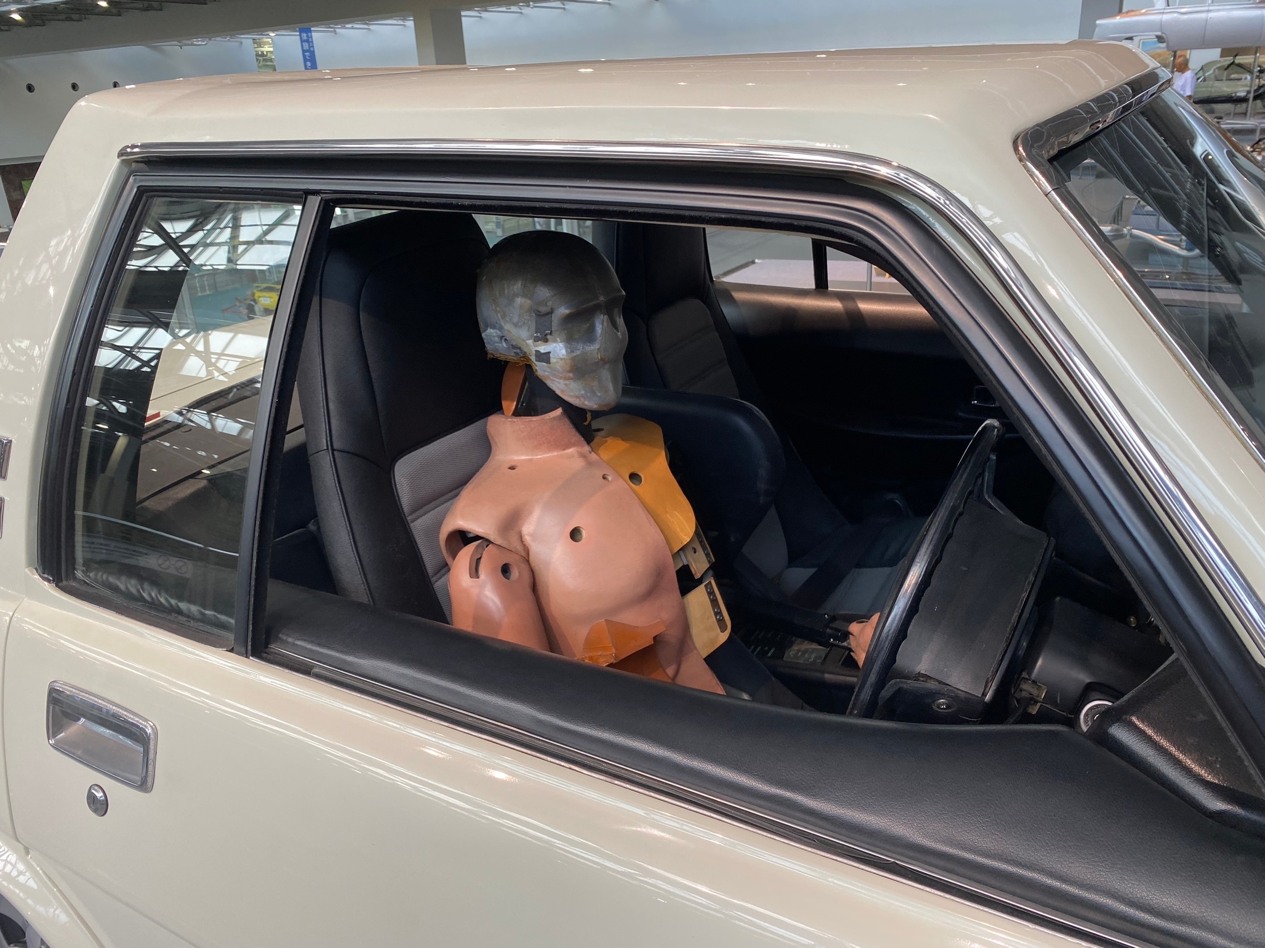 Манекен для краш-тестов