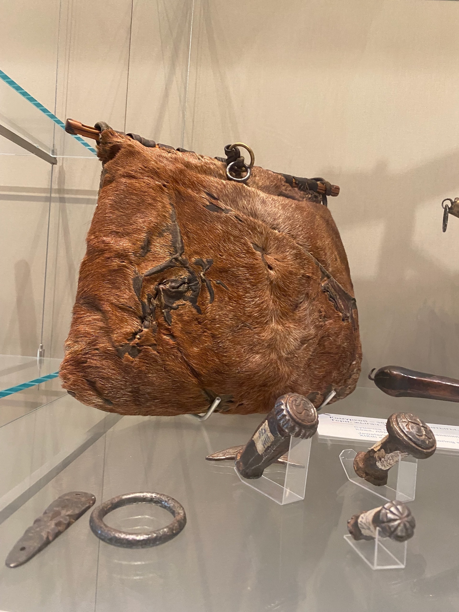 «Эту сумку мне муж убил»