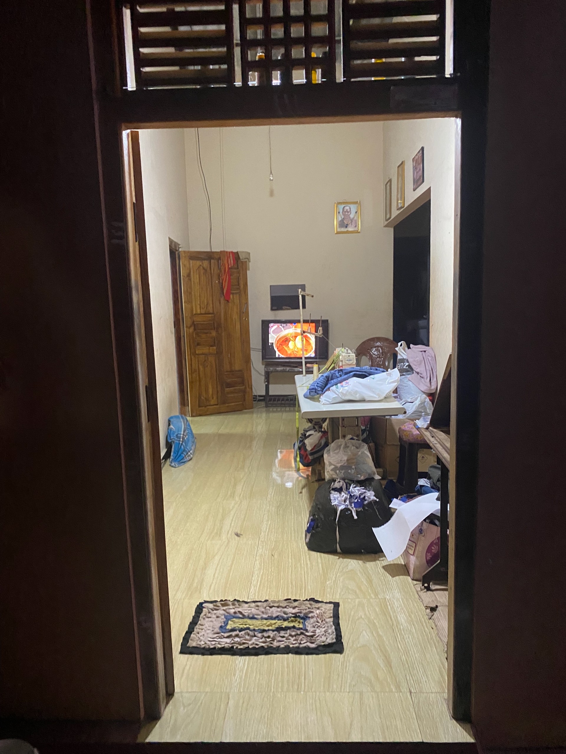 Чья-то халупа