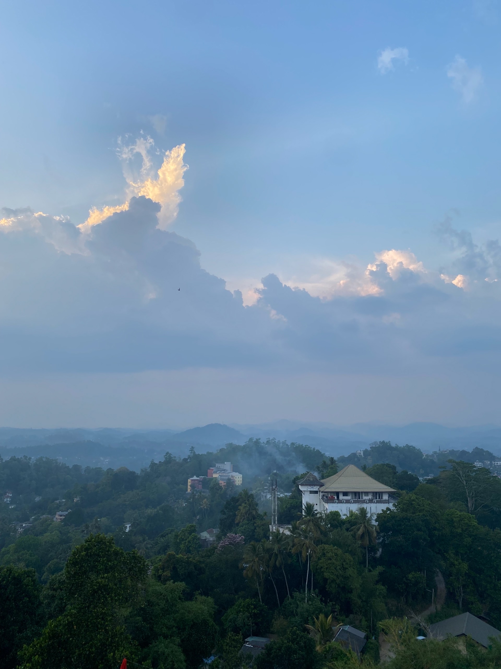 Что-то жгут