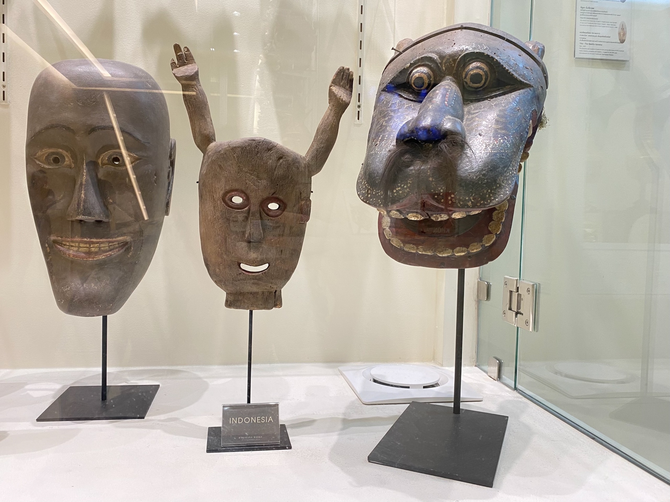 Хитман, бошка с руками, Бонифаций