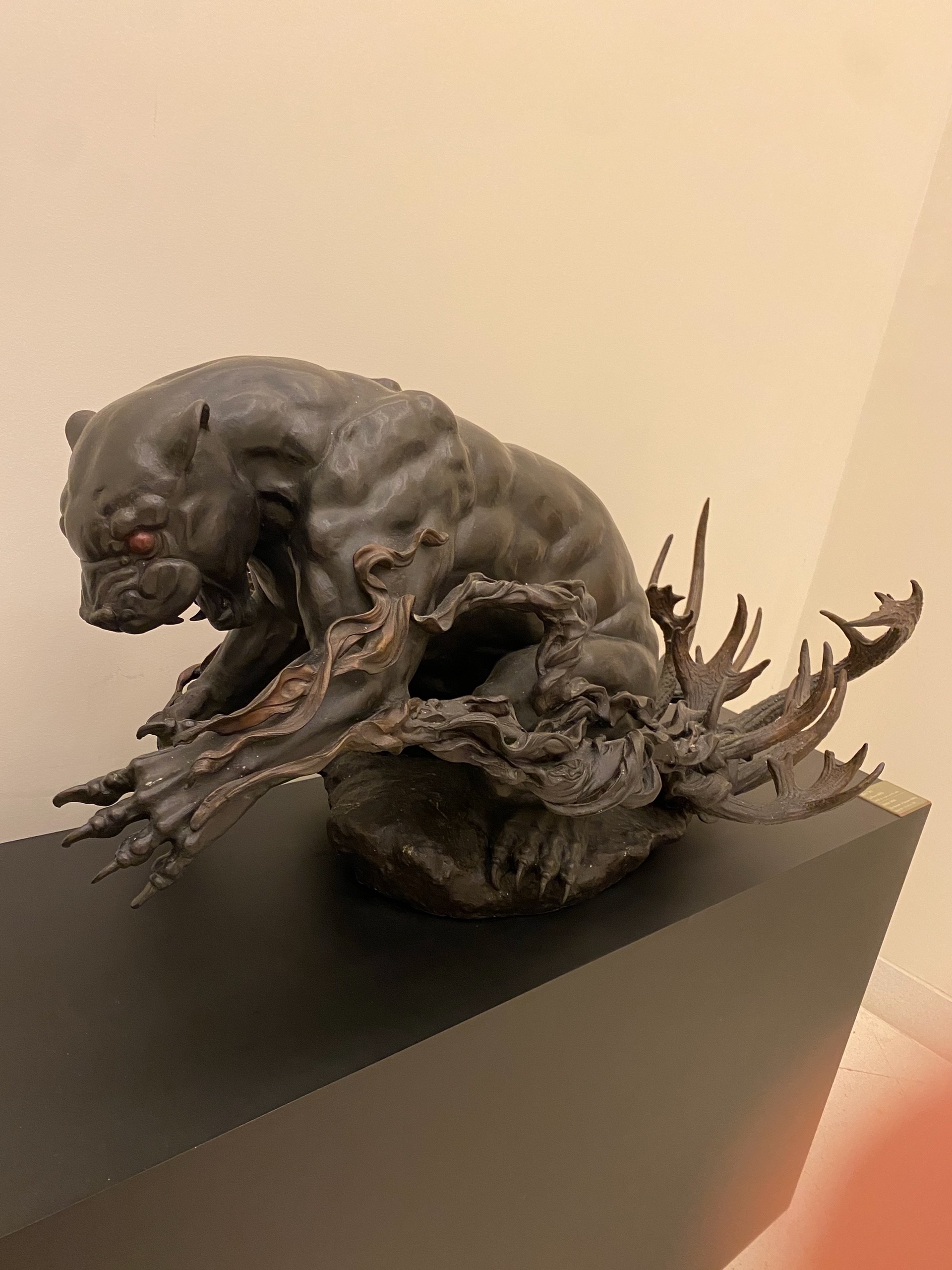 Можно наклейку для чОтких пацанов на таз делать