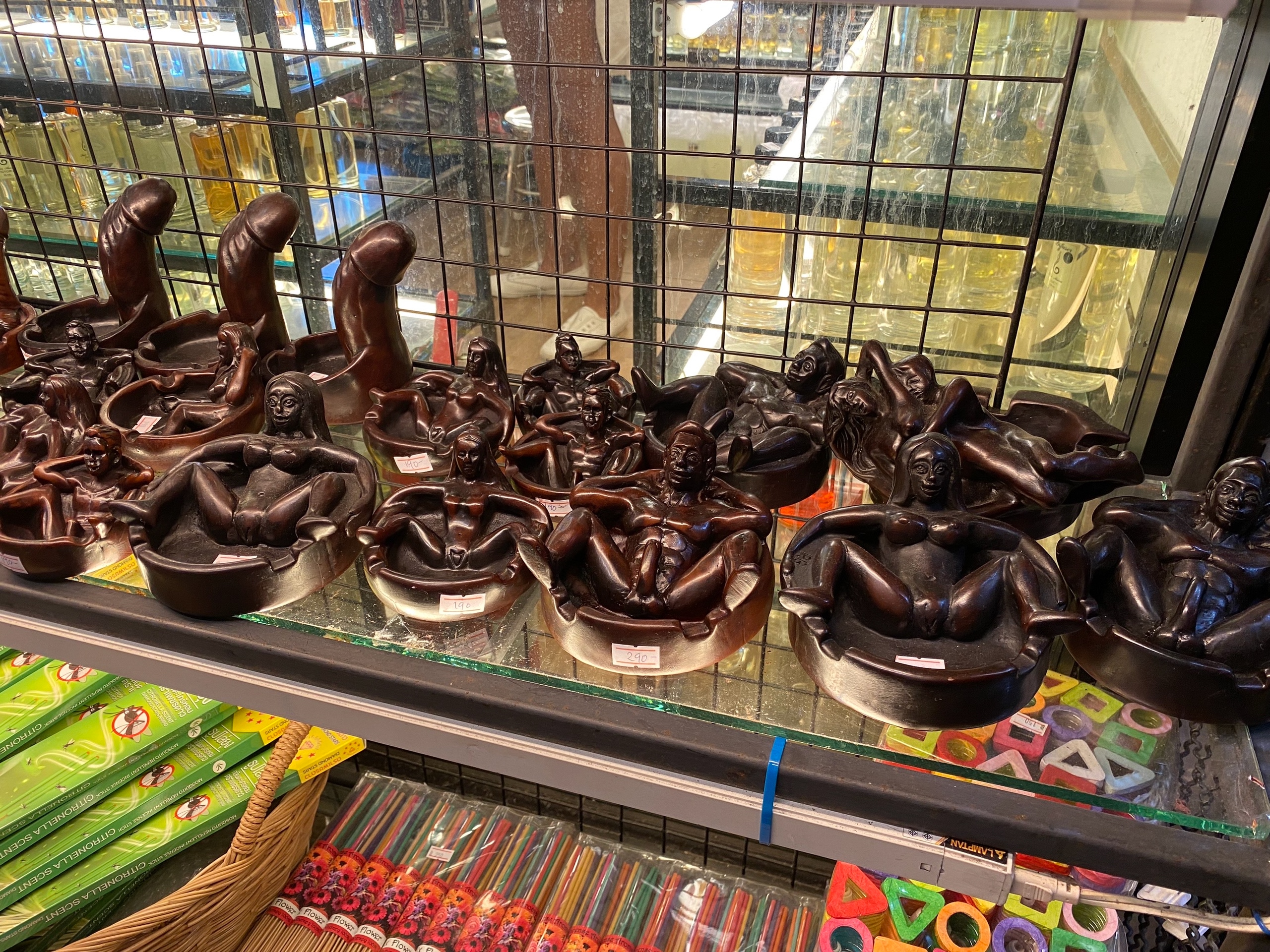 Пепельницы