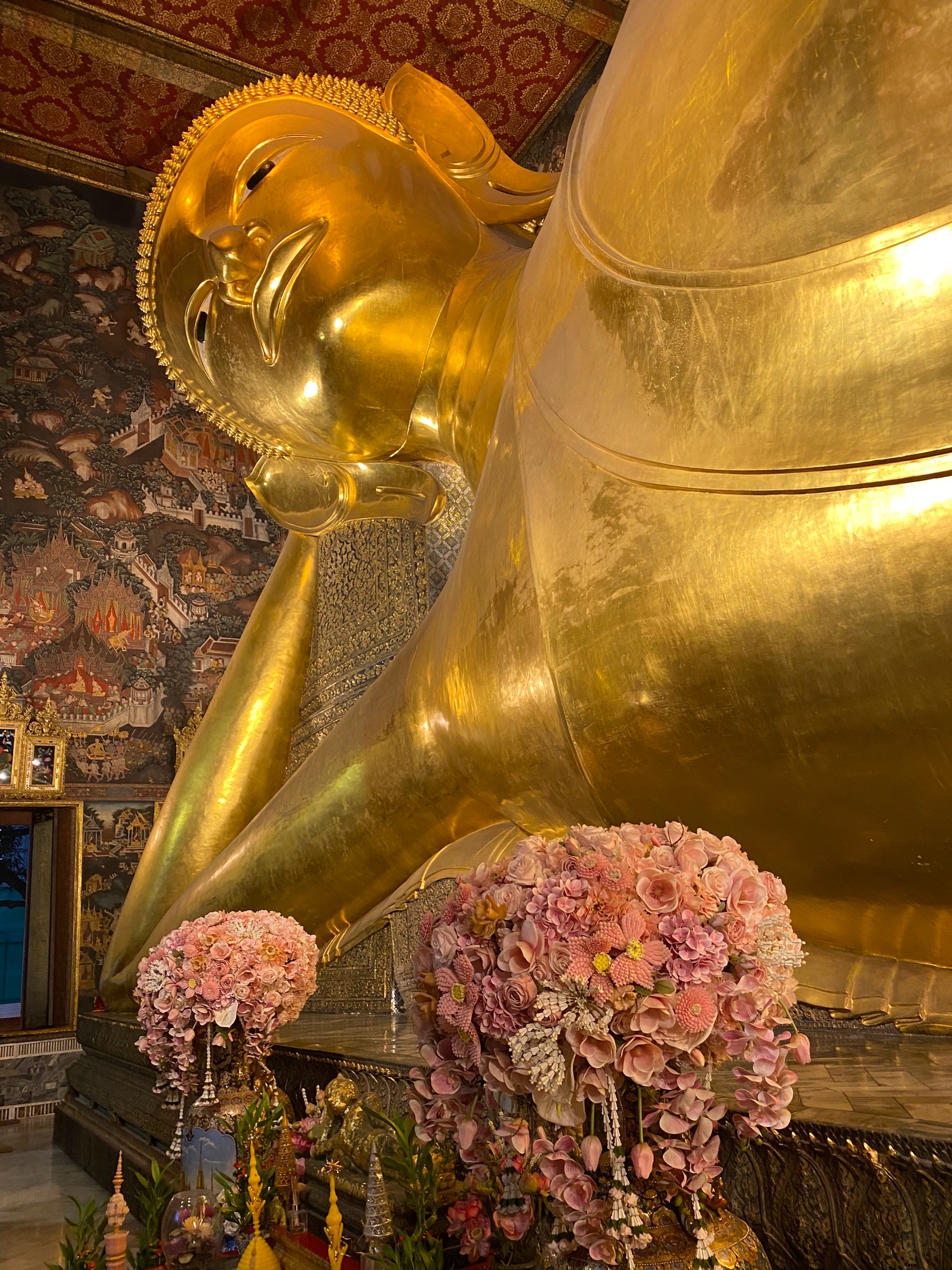 Одна тут отдыхаешь?