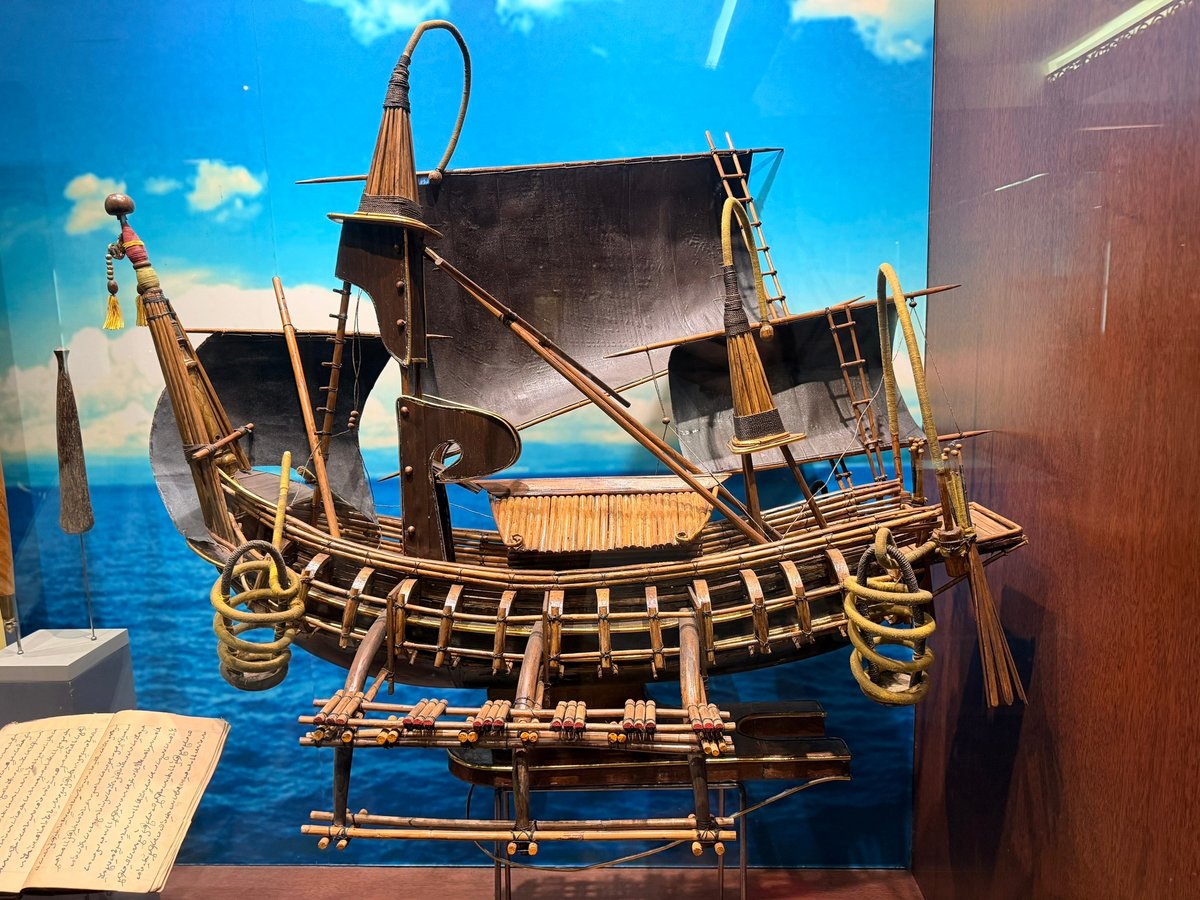 Это клетки для скелетов? :)