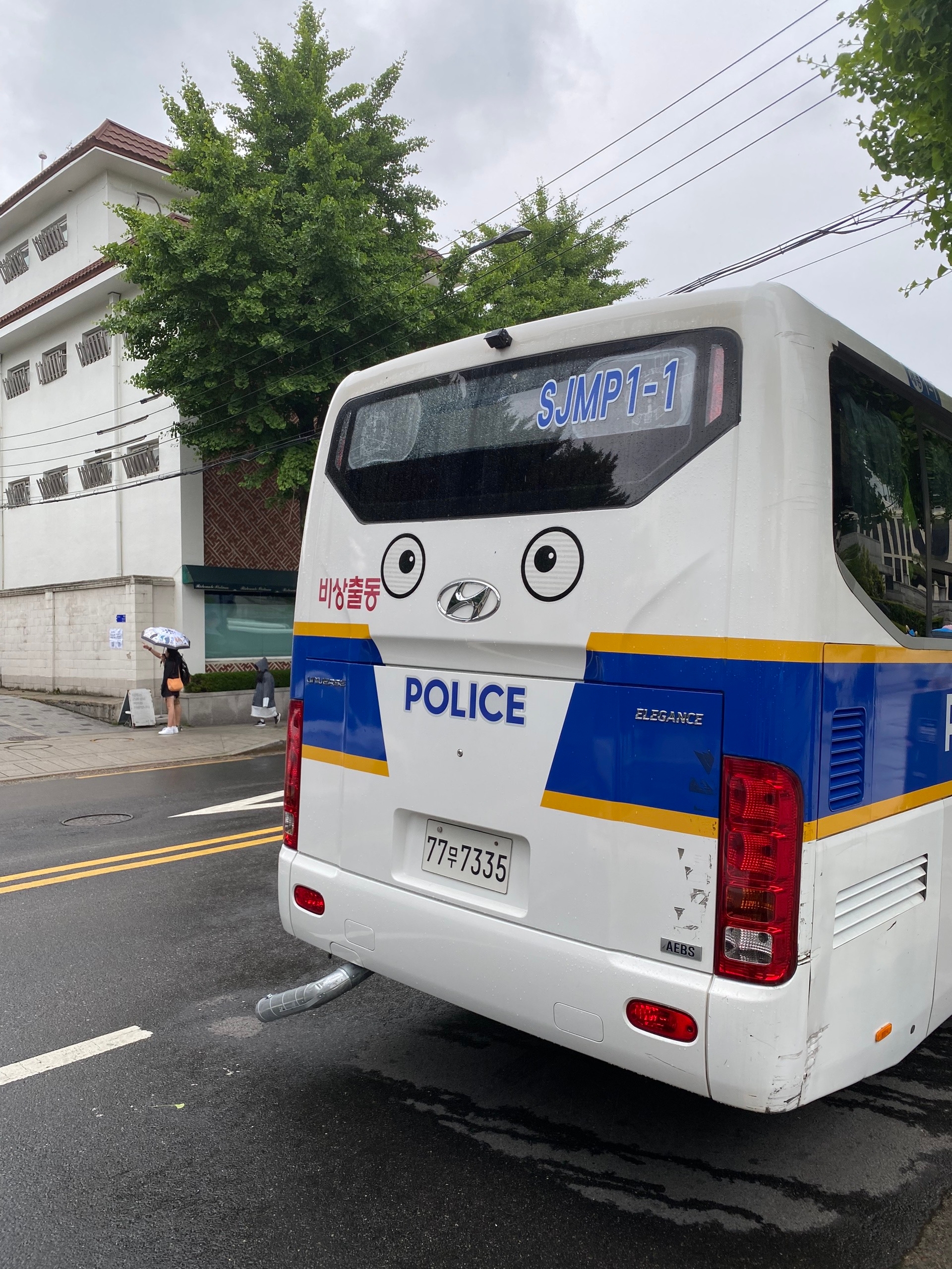 Няшный автозак