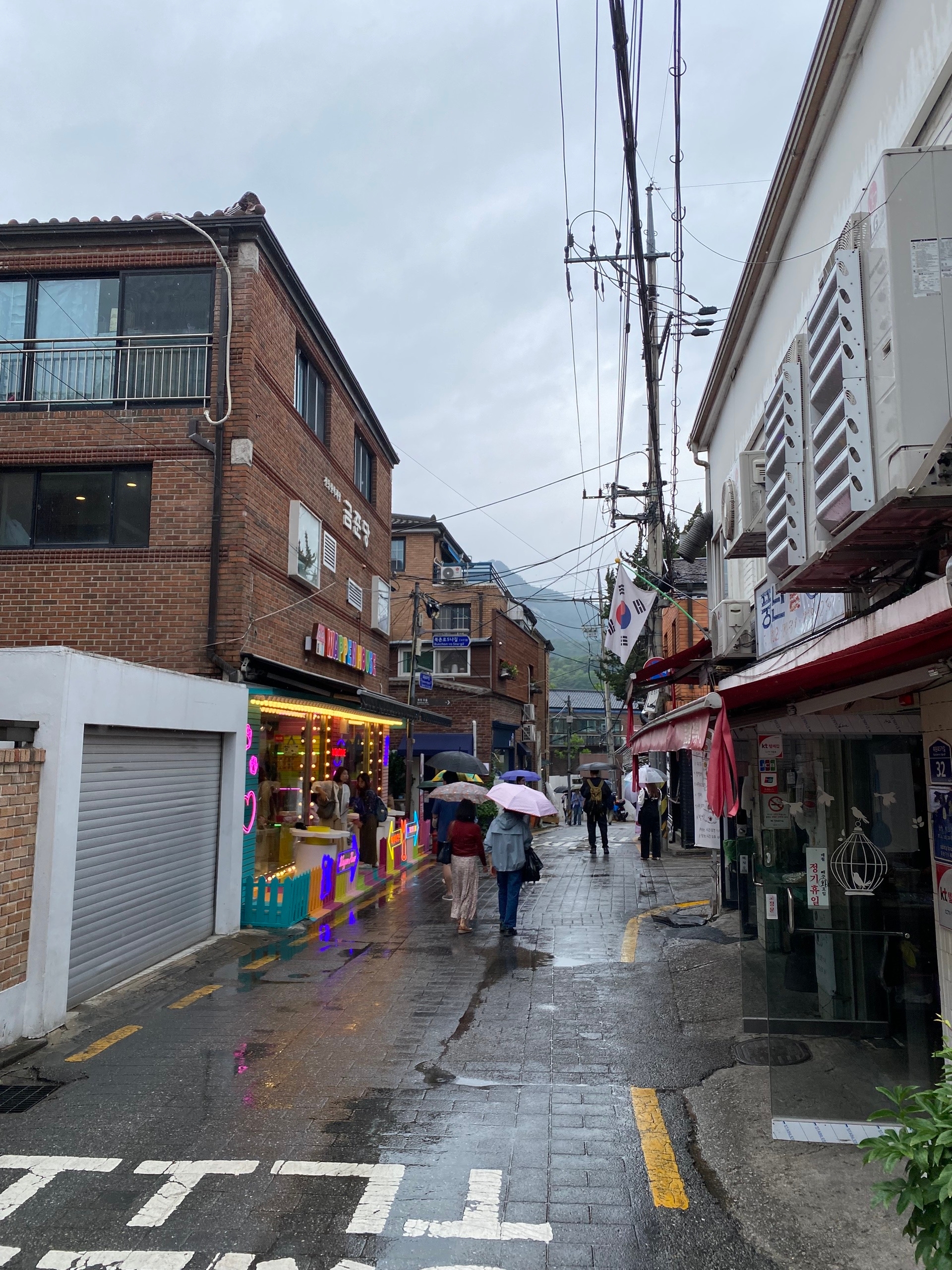 Дождик начался