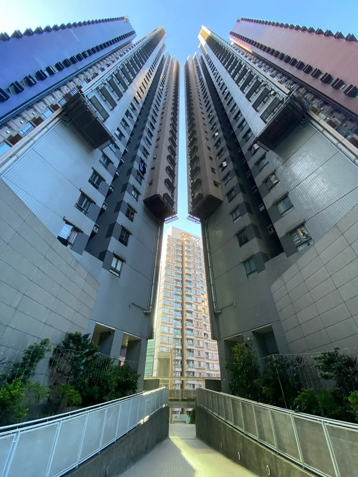 Гигахрущ модерновый