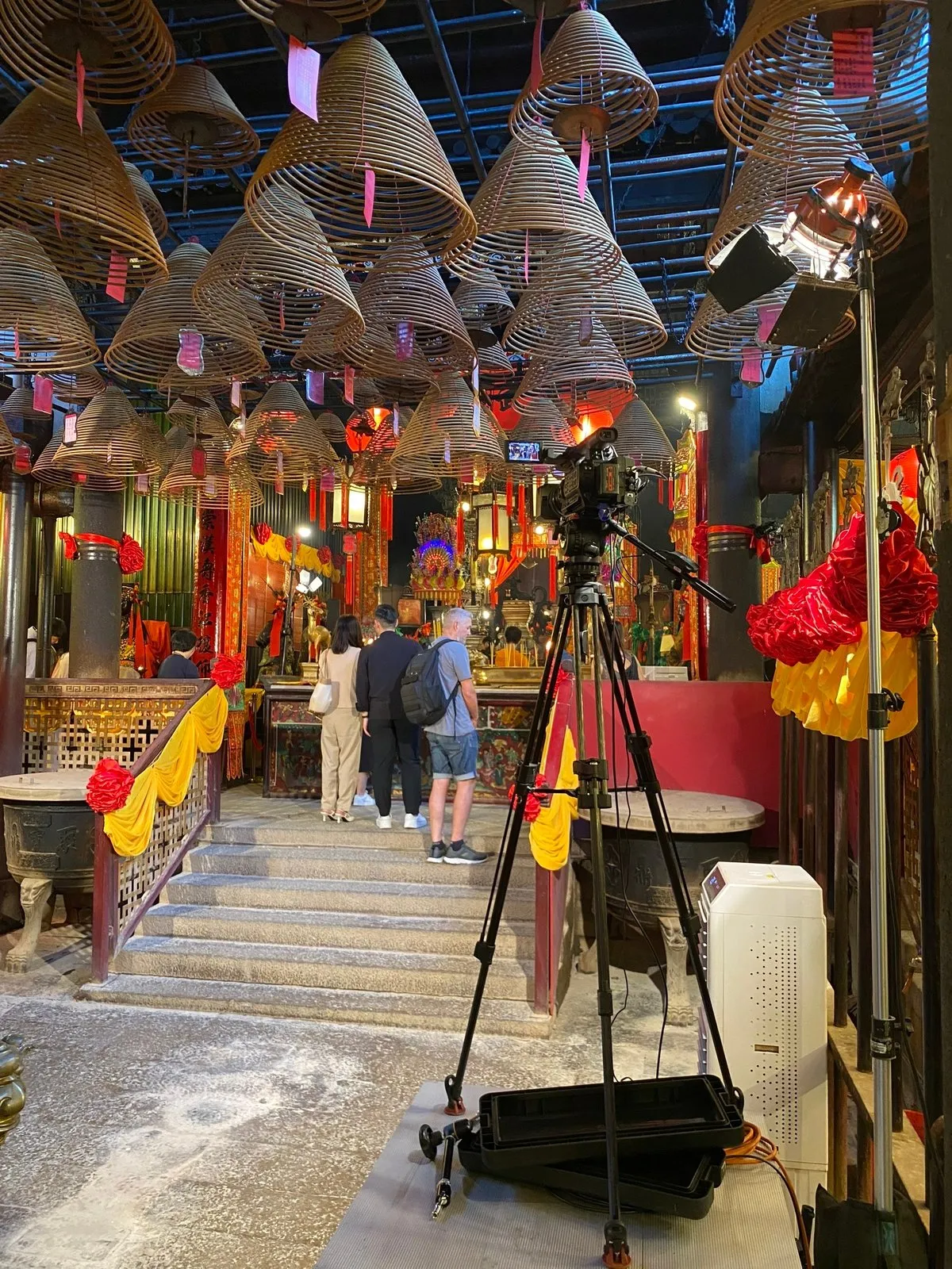 Кино снимают