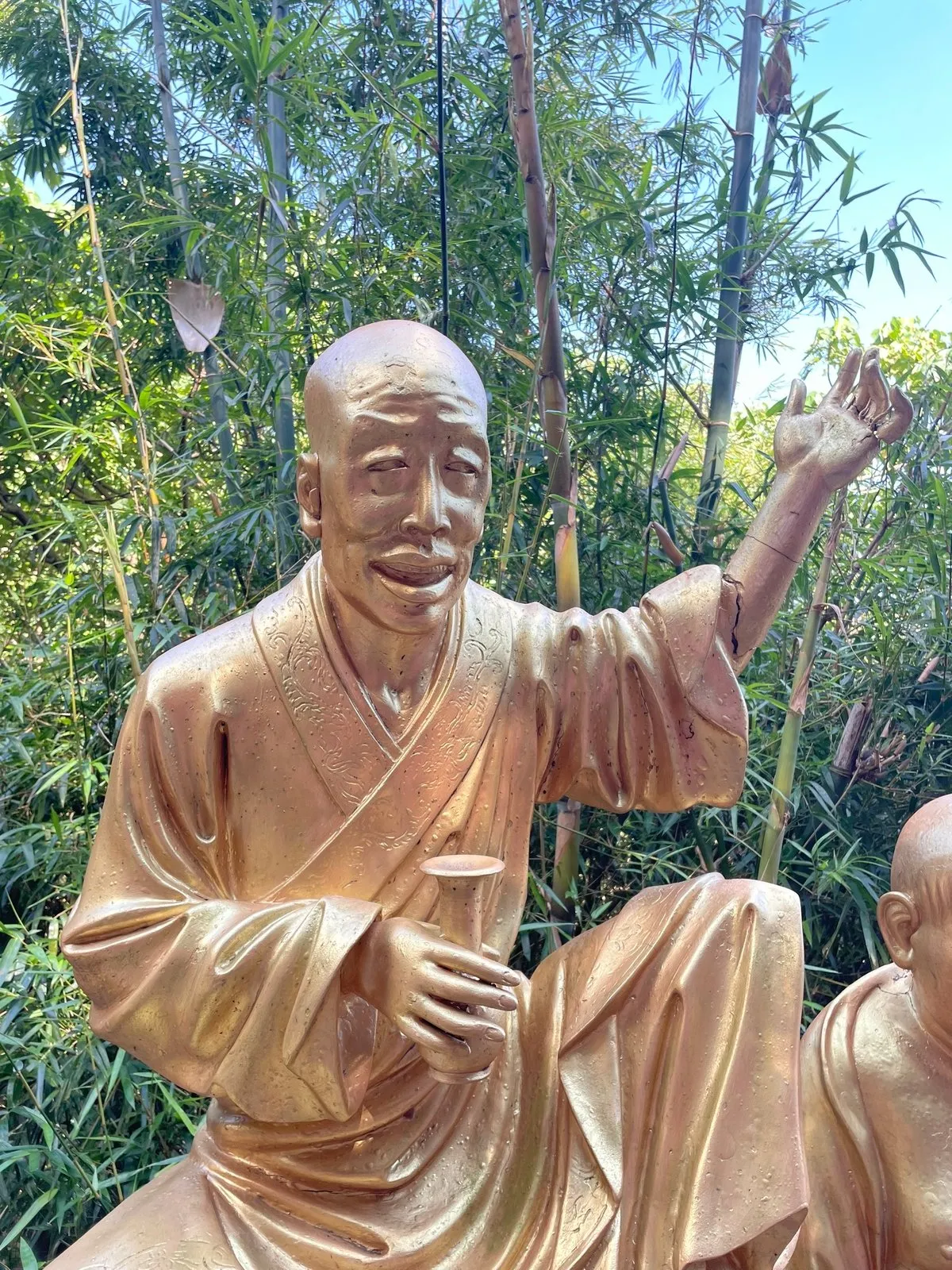 Тост произносит